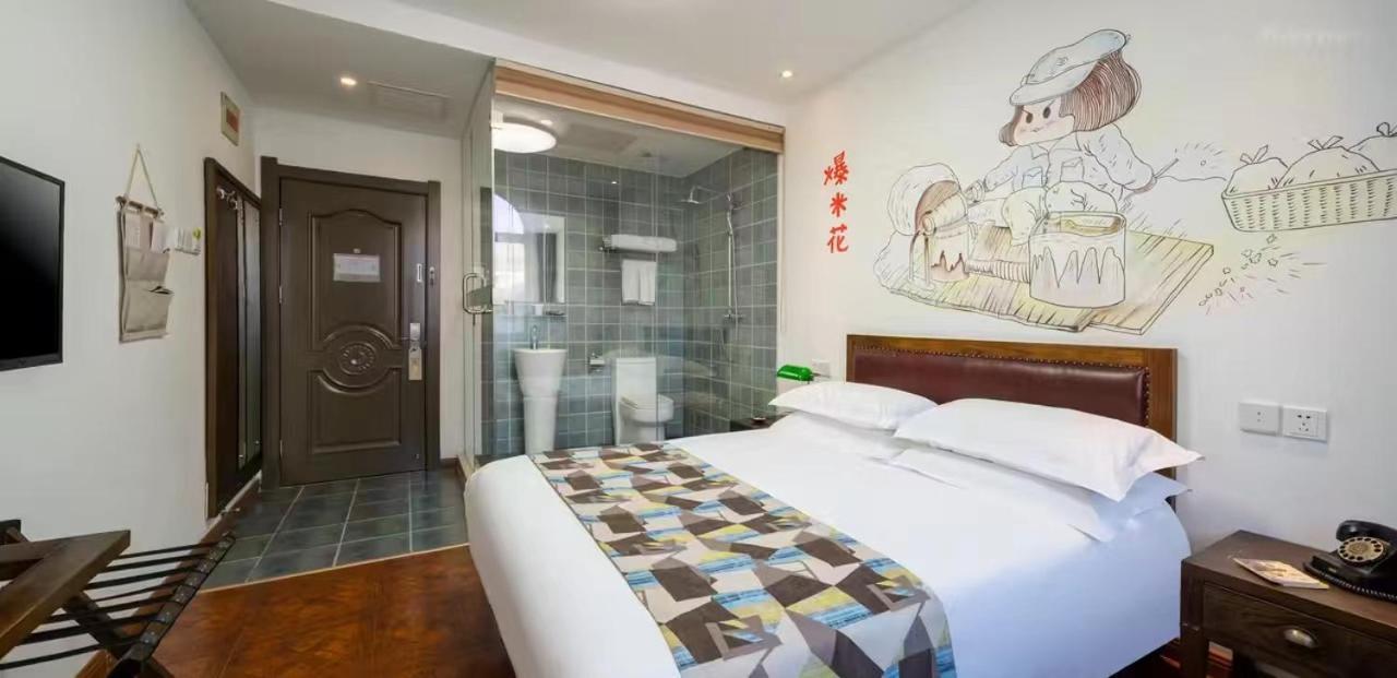 Nostalgia Hotel Beijing Guozijian Ghost Street - Near Beijing Lama Temple, Beihai Park, Jingshan Park, Drum Tower, Houhai Bar Street, Tian'Anmen Square, Located In Beijing Traditional Hutongs, 5 Minutes Away From Beixinqiao Metro Station Eksteriør bilde